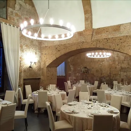 La Badia Di מלון אורביאטו