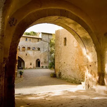 La Badia Di Ξενοδοχείο